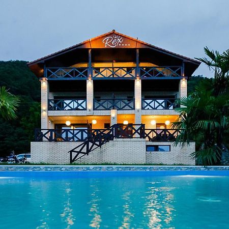 Rex Infinity View 4* Cazanele Dunarii Dubova Zewnętrze zdjęcie