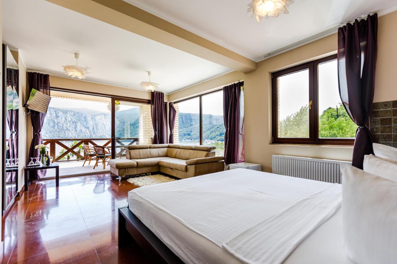 Rex Infinity View 4* Cazanele Dunarii Dubova Zewnętrze zdjęcie