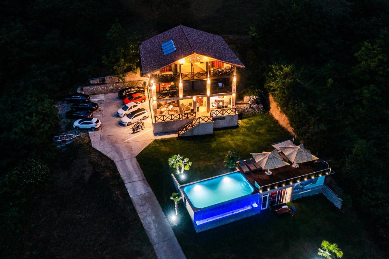 Rex Infinity View 4* Cazanele Dunarii Dubova Zewnętrze zdjęcie