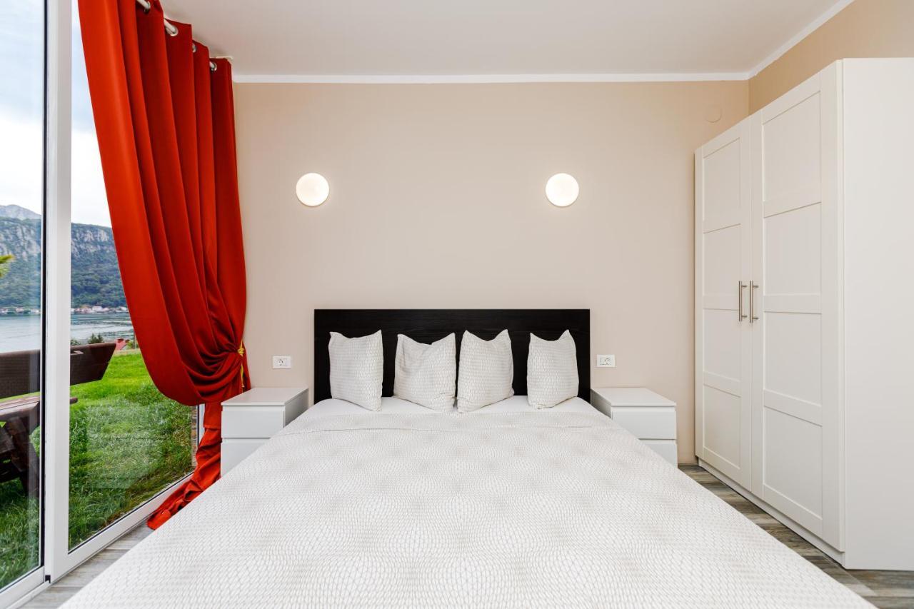 Rex Infinity View 4* Cazanele Dunarii Dubova Zewnętrze zdjęcie